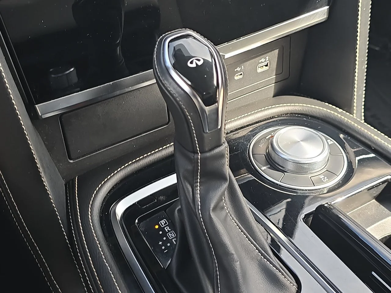 Used 2022 Black INFINITI PREMIUM SELECT AWD image 17