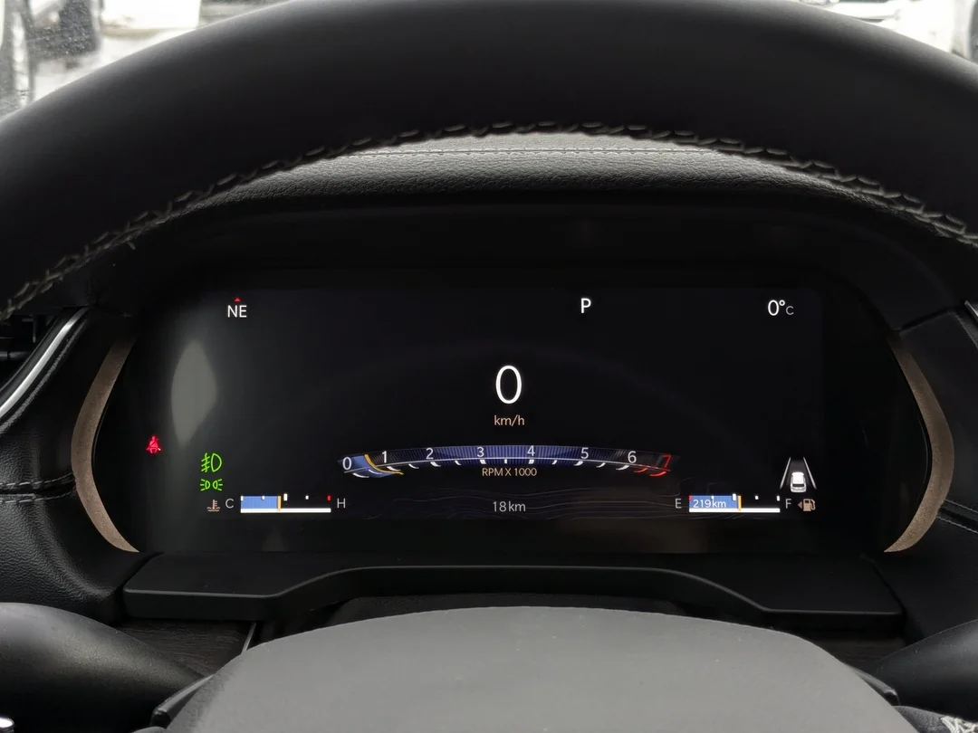 New 2025 Black Jeep Limited - - 4x4 - Luxury Tech II - Black App Pkge - Panoramic Sunroof & More! image 19