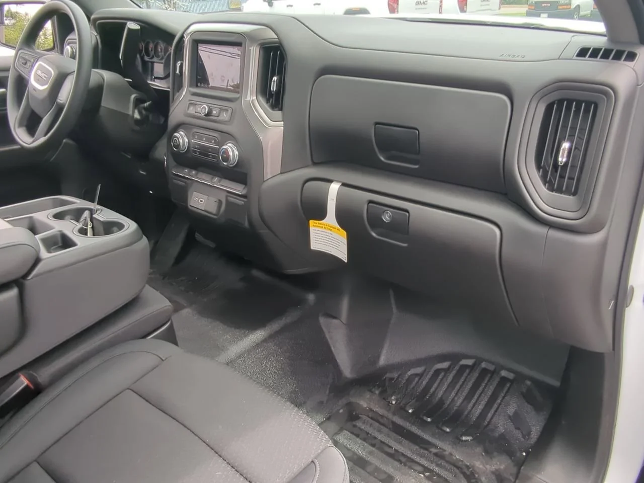 2025 GMC Sierra 1500 Pro - Photo 26