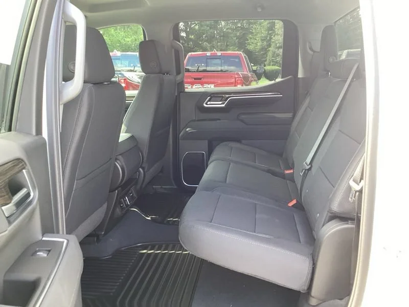 2026 Chevrolet Silverado 1500 LT - Photo 19