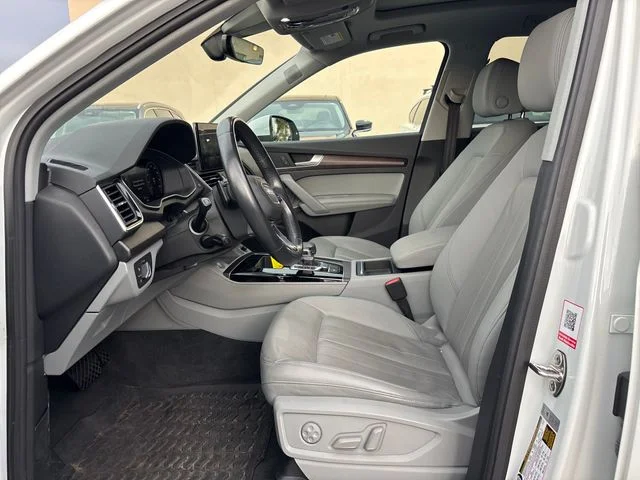 Used 2022 Ibis White Audi 45 S line Premium image 5
