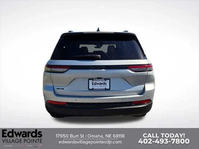 2025 Jeep Grand Cherokee Altitude - Photo 16