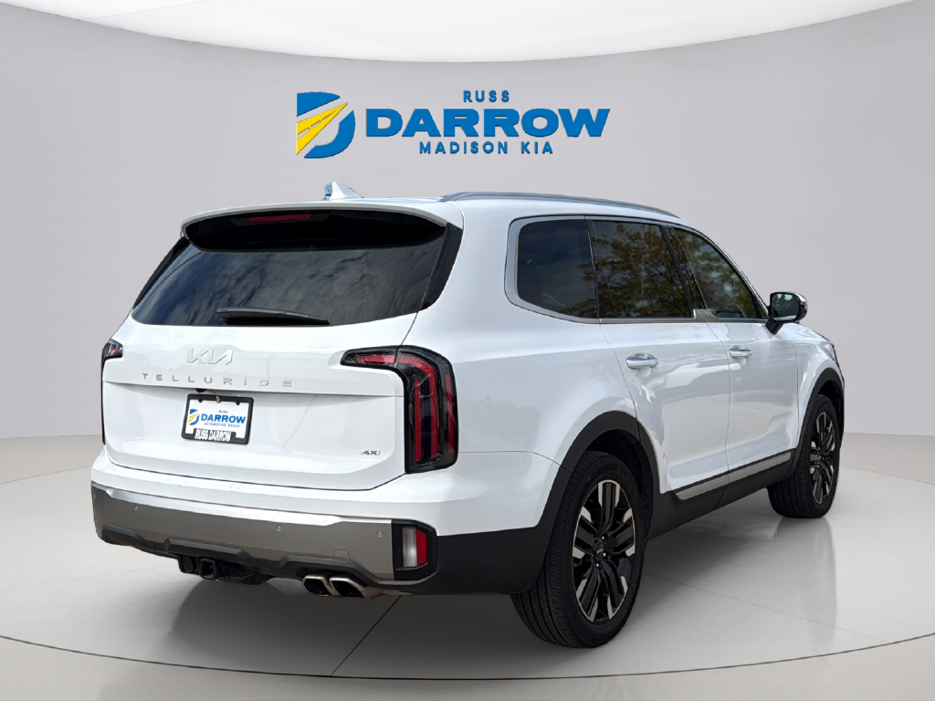Used 2025 Glacial White Pearl Kia SX-Prestige image 5