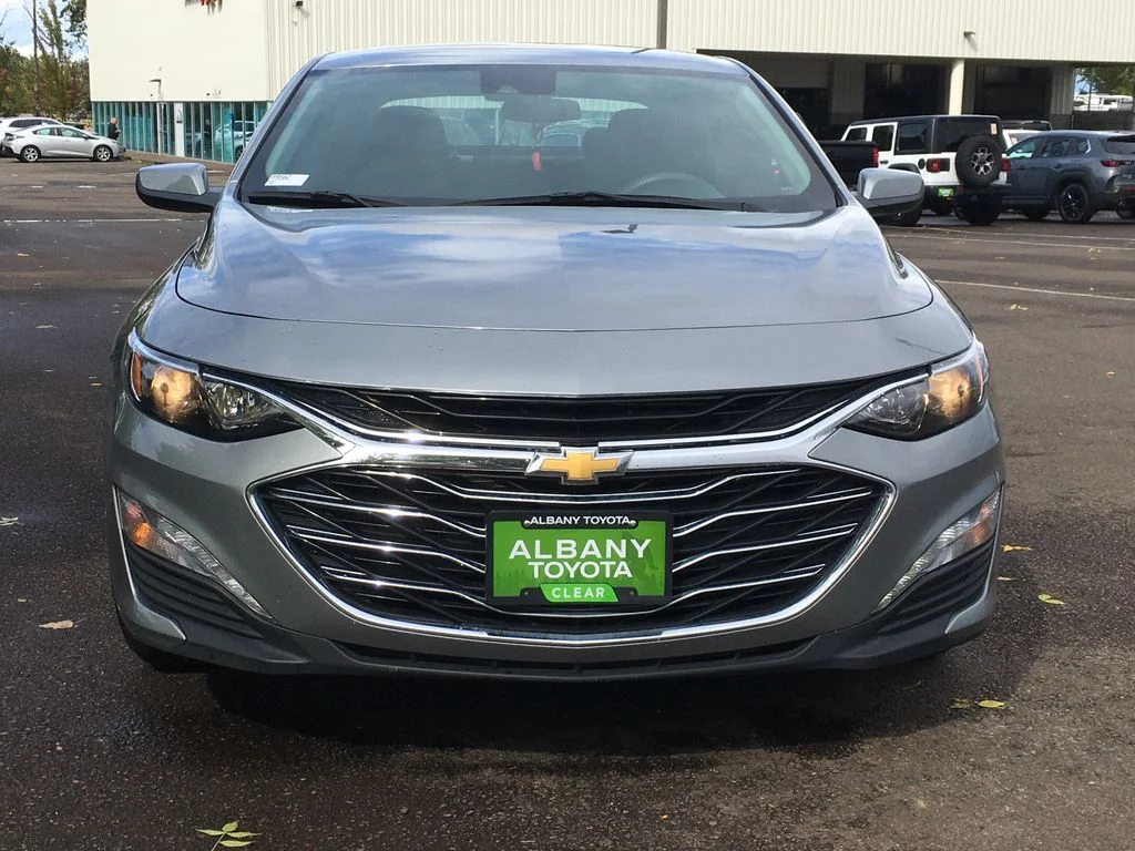 Used 2025 Gray Chevrolet LT image 10