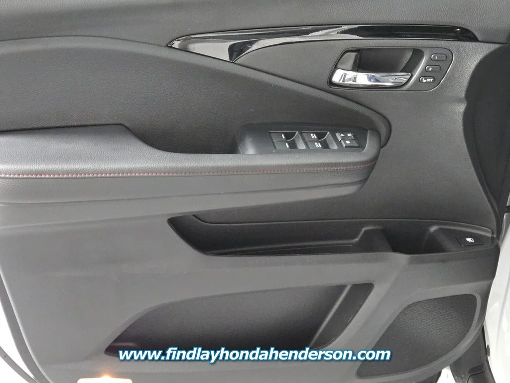 2023 Honda Ridgeline Black Edition - Photo 24