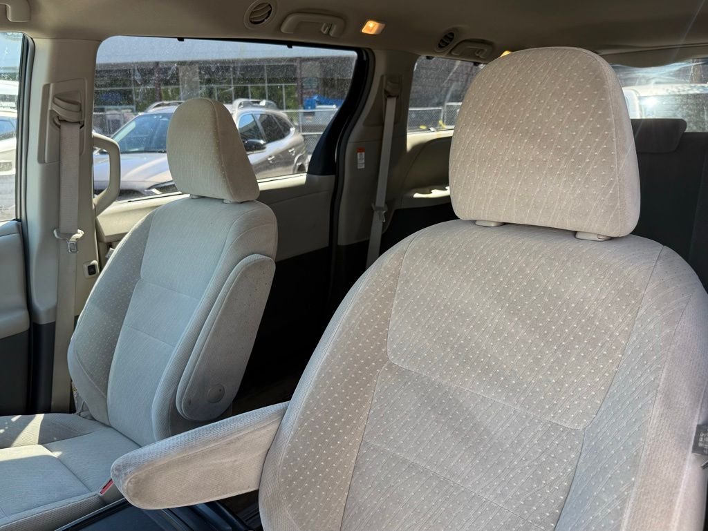 Used 2017 Gray Toyota LE image 20