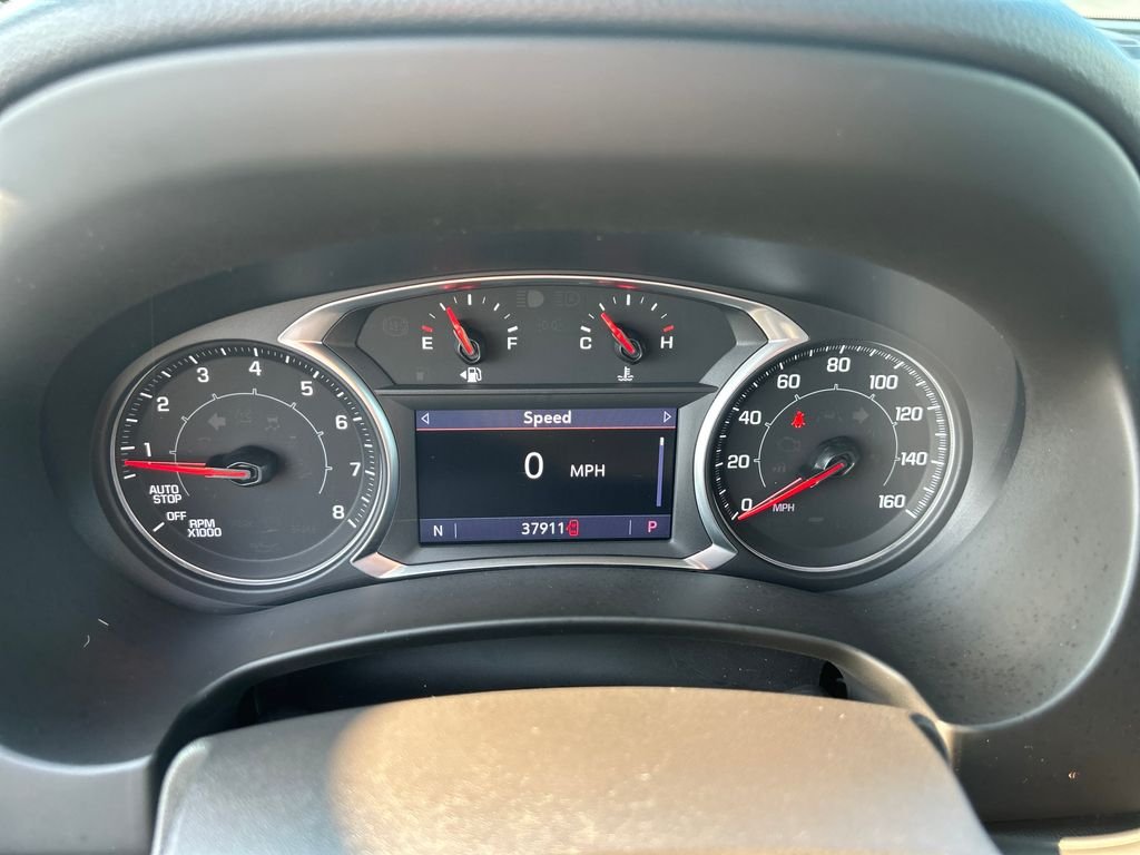 Certified Used 2022 White GMC AT4 image 18