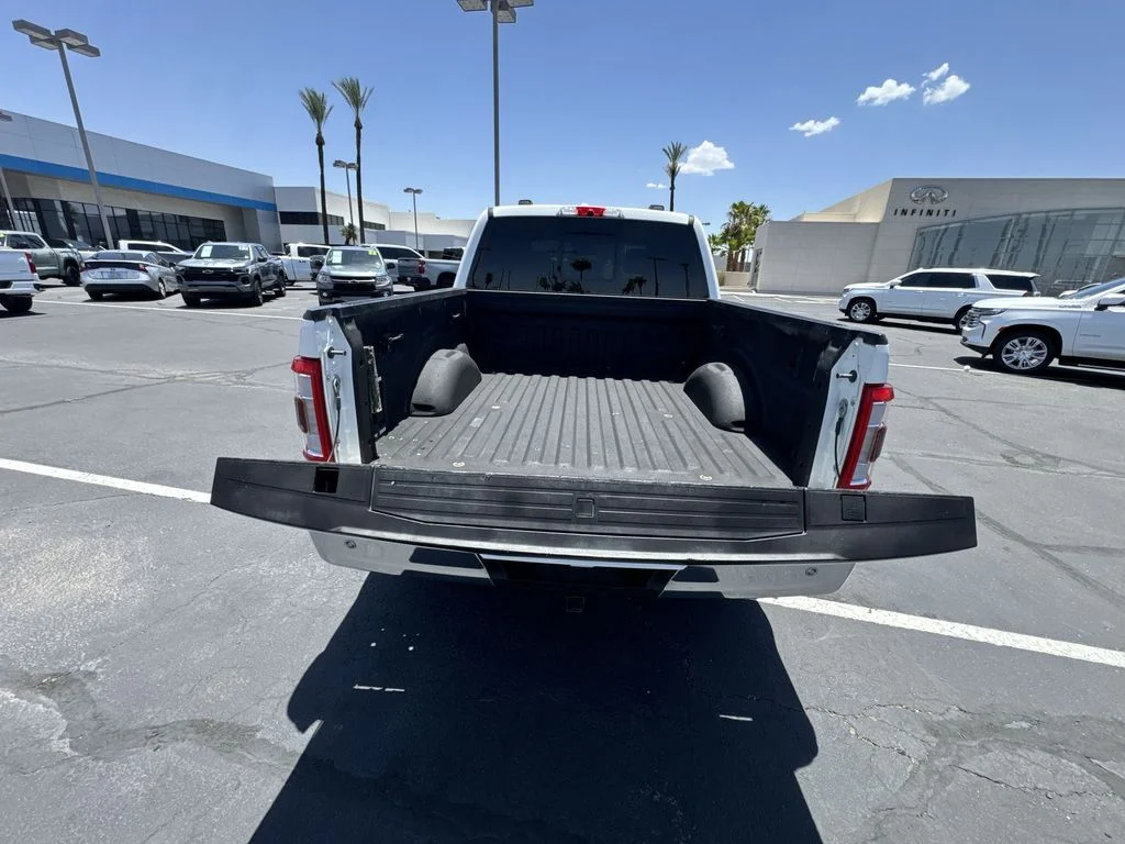 Used 2022 White Ford King Ranch image 27
