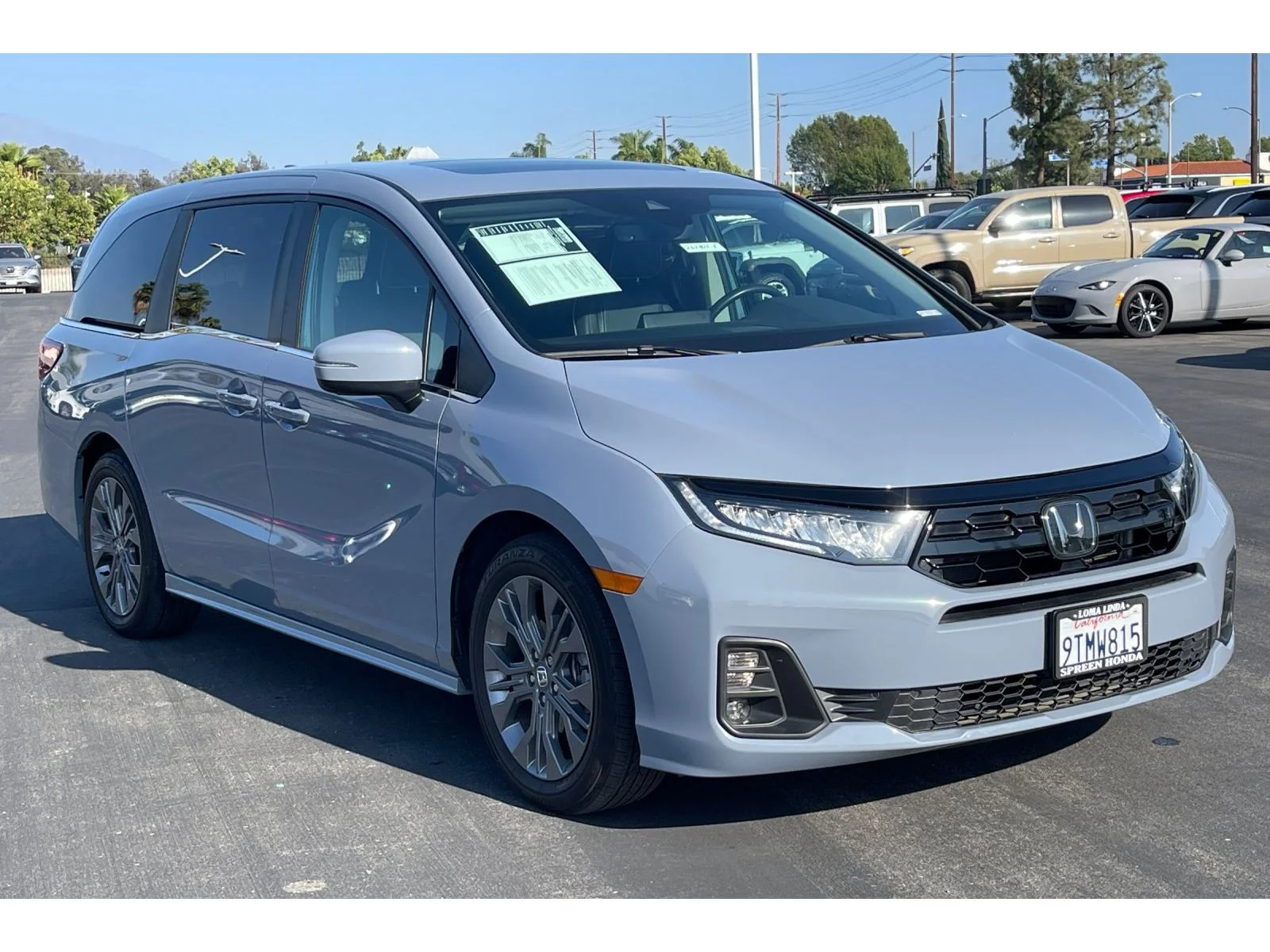 Used 2025 SONIC GRAY PEARL Honda Touring image 8