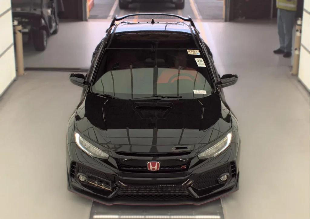 Used 2019 Crystal Black Pearl Honda Touring image 8