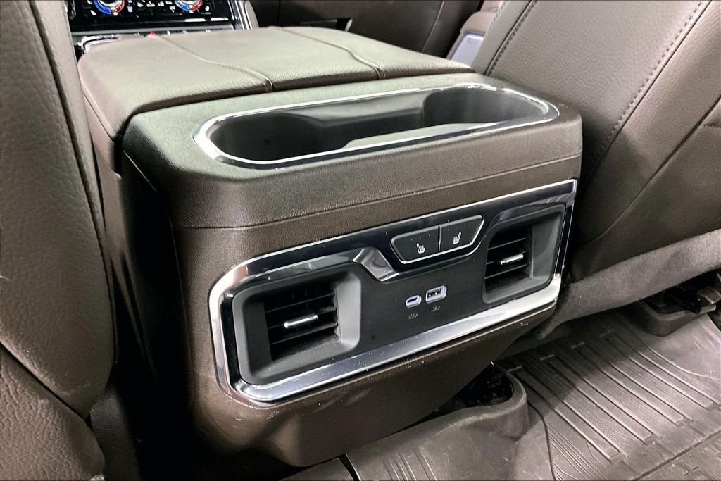 Used 2024 Black GMC Denali image 8