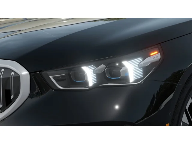 New 2027 Black Sapphire Metallic BMW  image 6