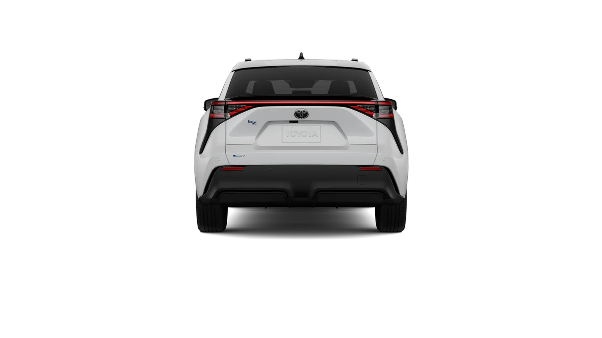 New 2027 Wind Chill Pearl Toyota XLE image 8