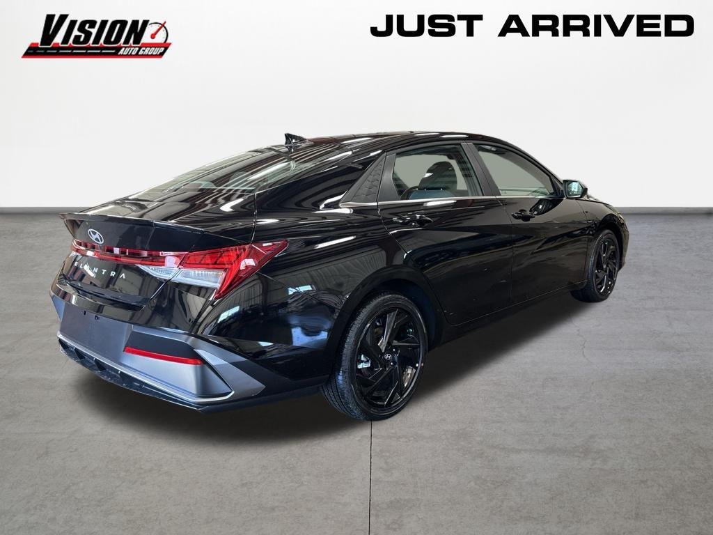 New 2026 Black Hyundai SEL Sport Premium image 5