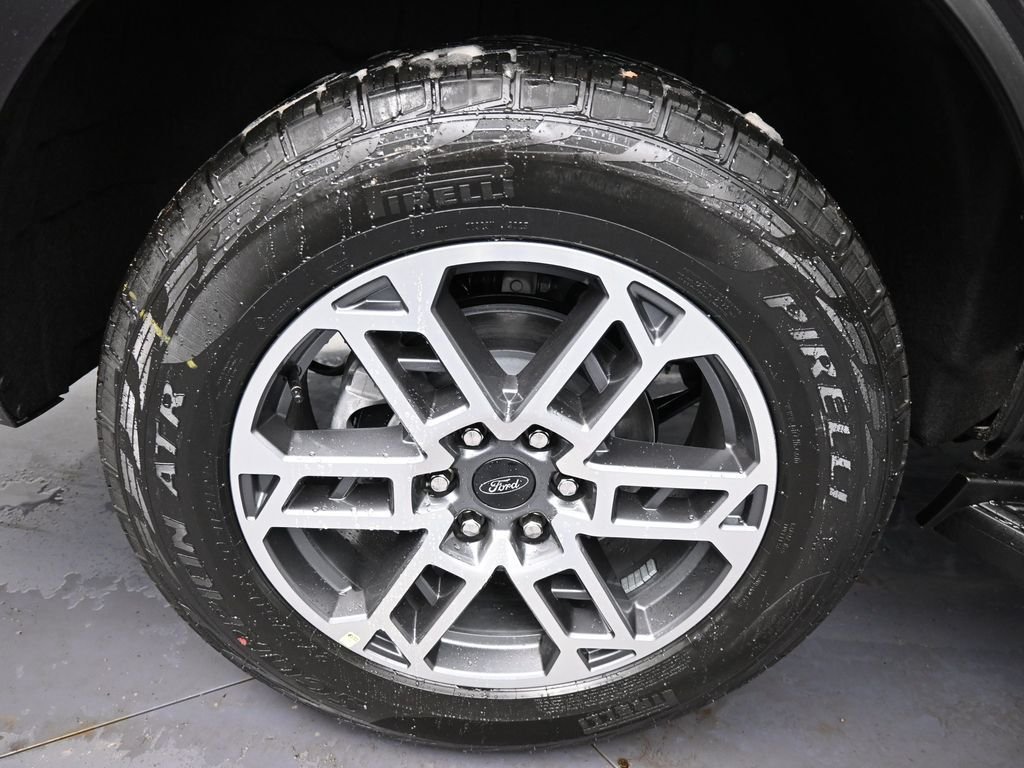 New 2025 Dark Matter Gray Metallic Ford Active image 39