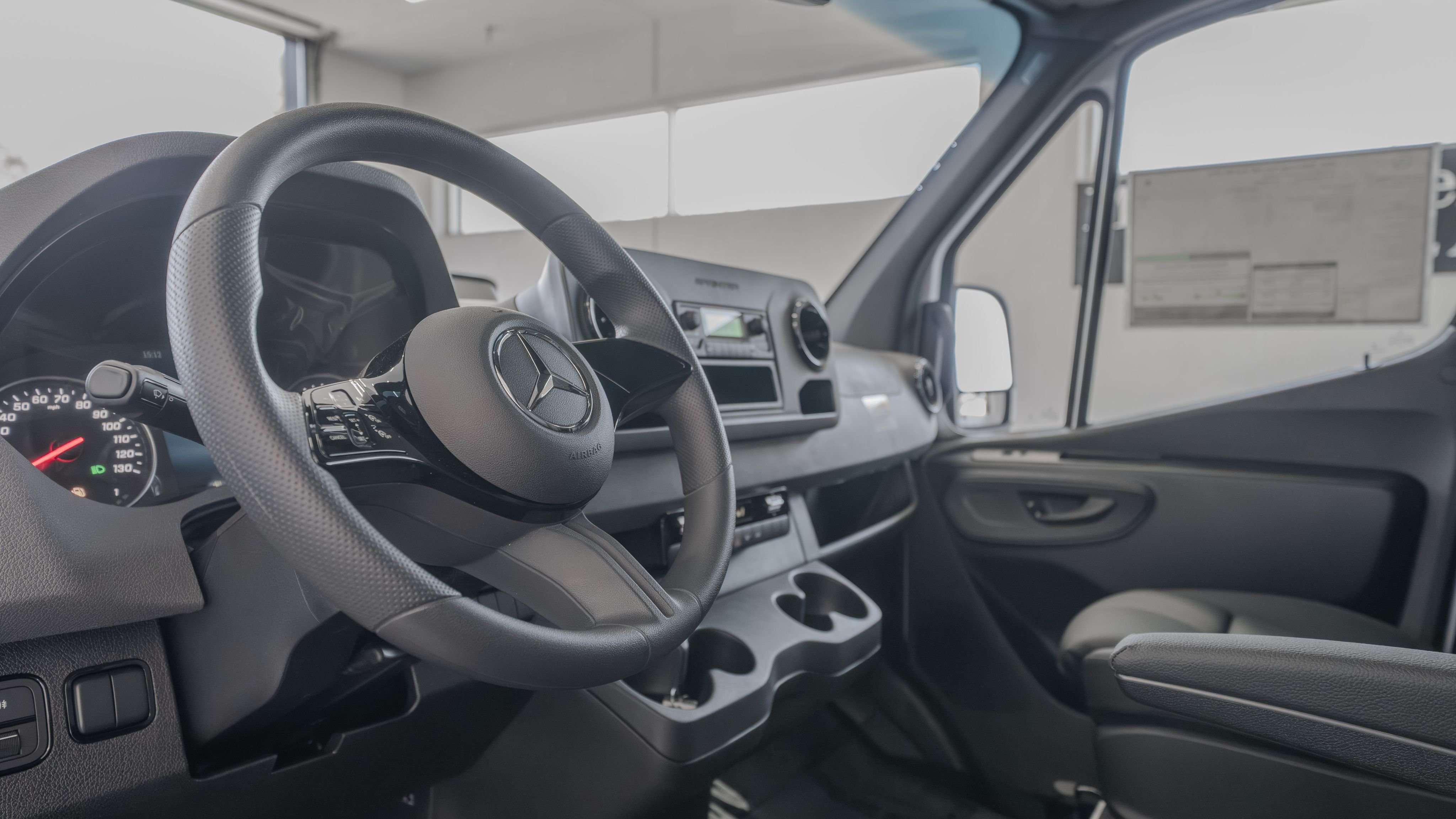 2025 Mercedes-Benz Sprinter Cargo Van Base - Photo 7