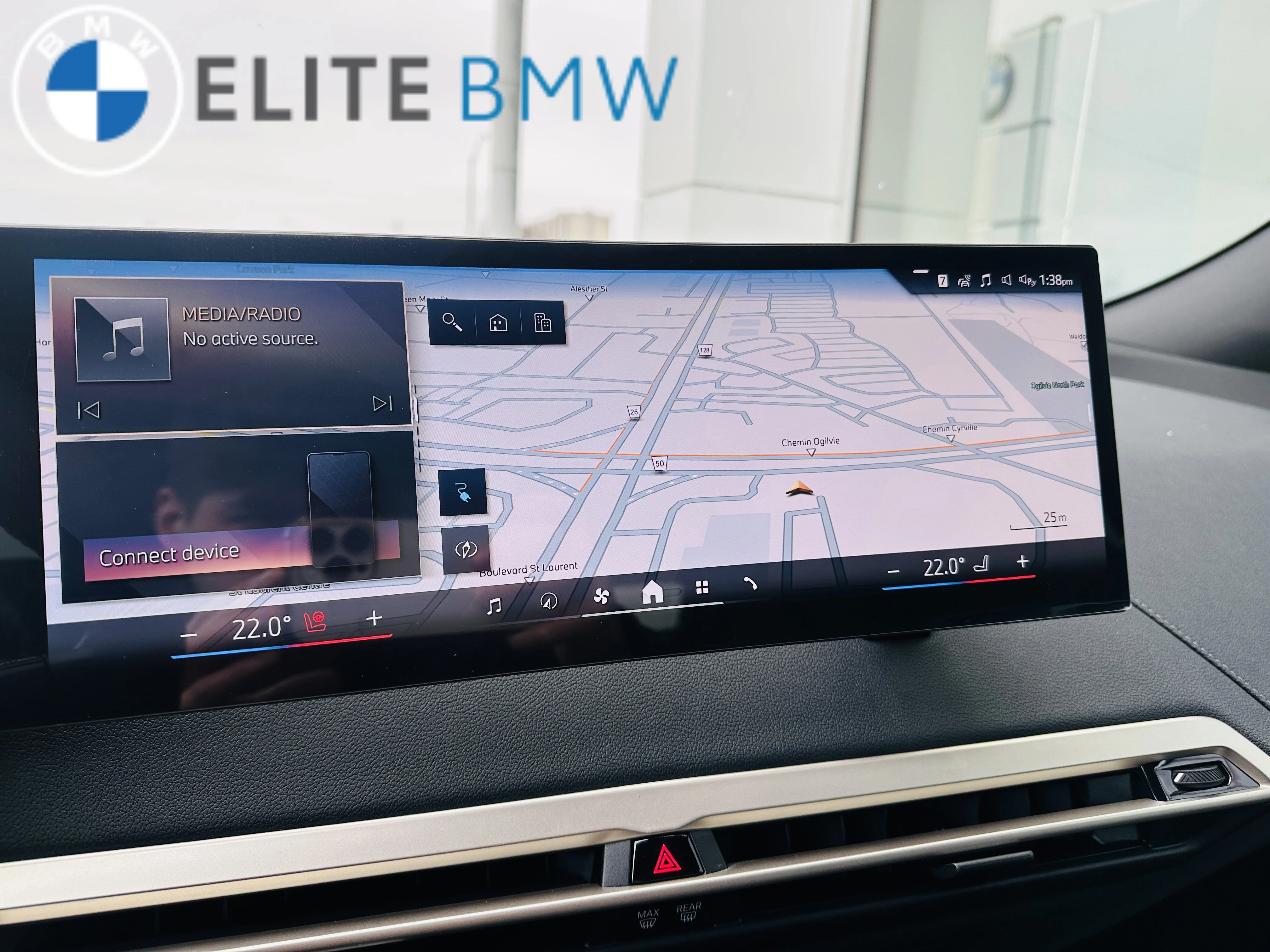 Used 2026 BLACK SAPPHIRE METALLIC BMW XDRIVE60 image 2