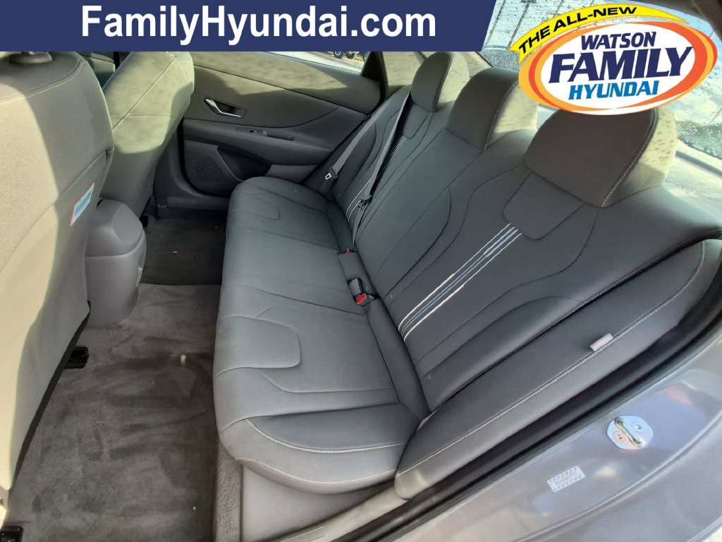 2024 Hyundai Elantra SEL - Photo 24