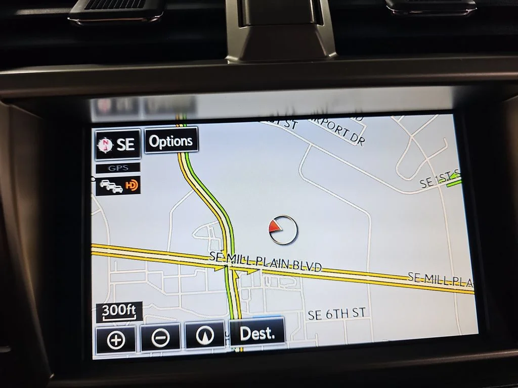 Used 2019 White Lexus 460 image 24