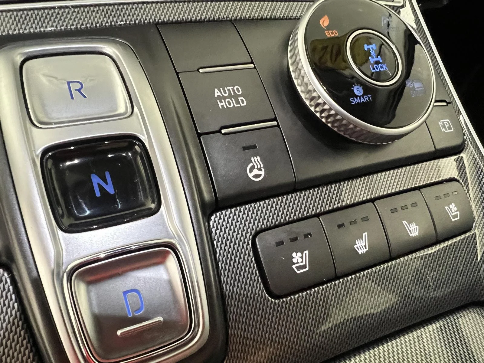 Used 2022 Portofino Gray Hyundai Limited image 13