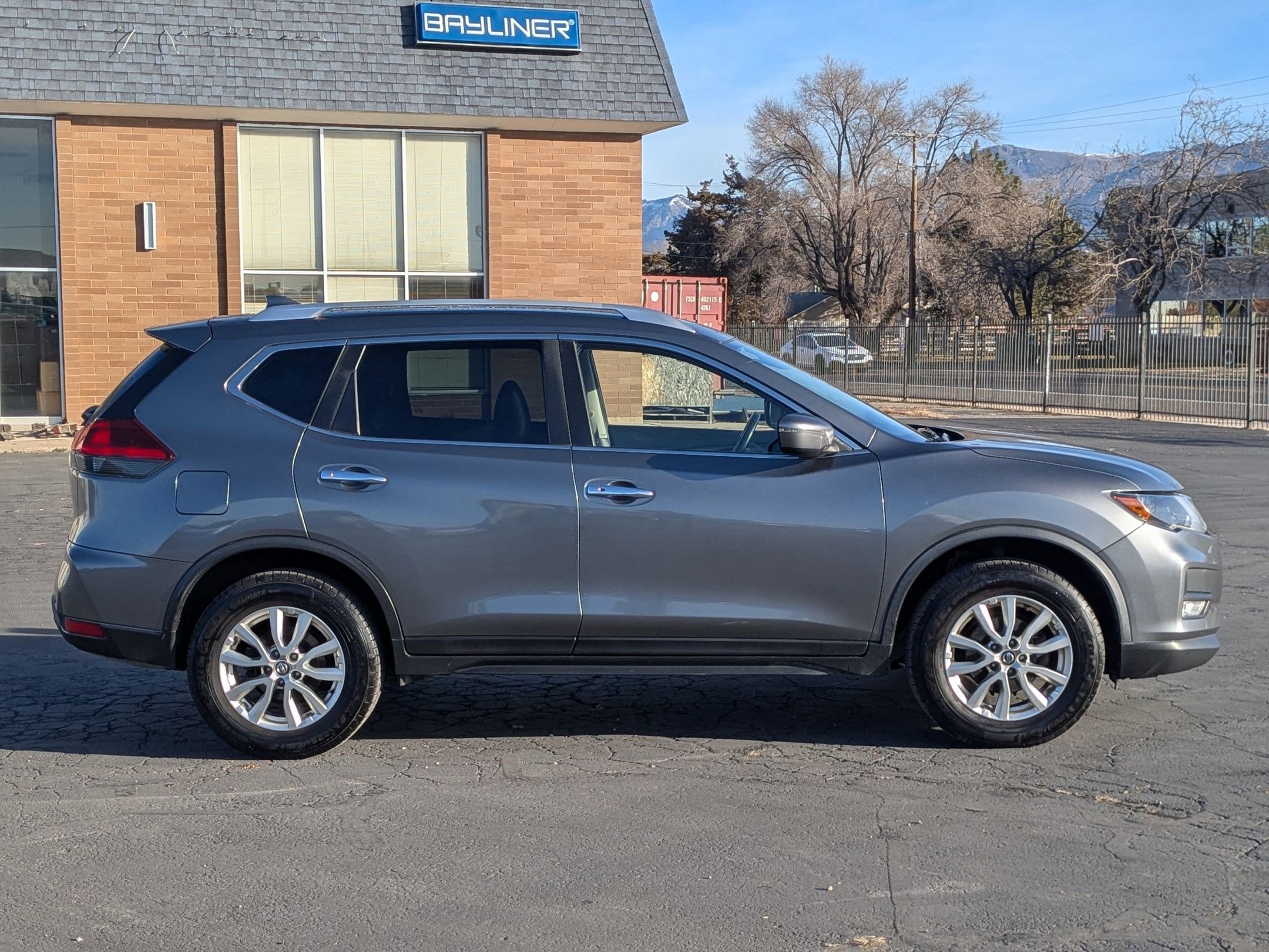 Used 2020 Nissan Rogue SV with VIN JN8AT2MVXLW138728 for sale in Ogden, UT