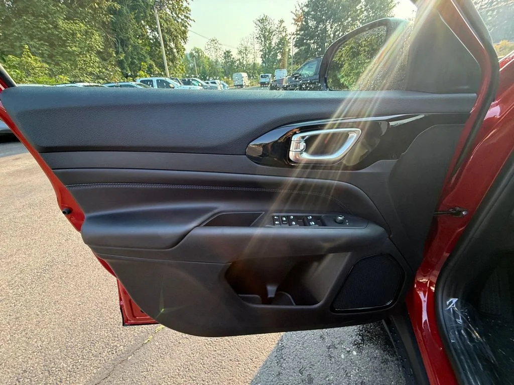New 2026 Red Jeep Latitude image 12