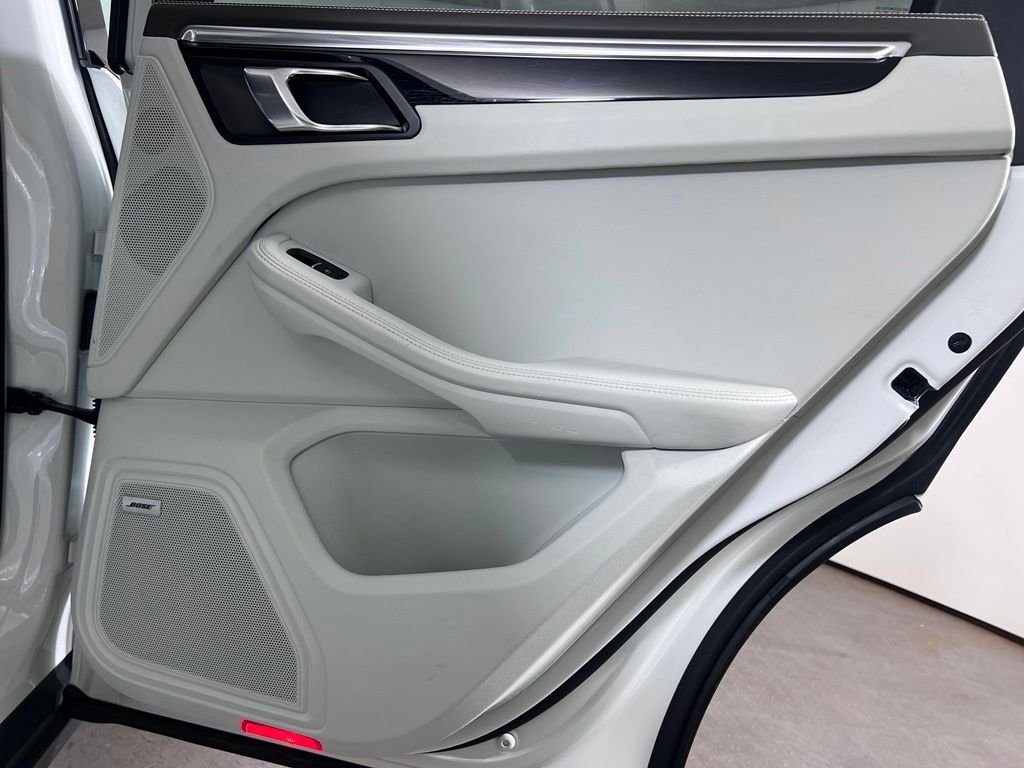 Used 2020 White Porsche S image 27
