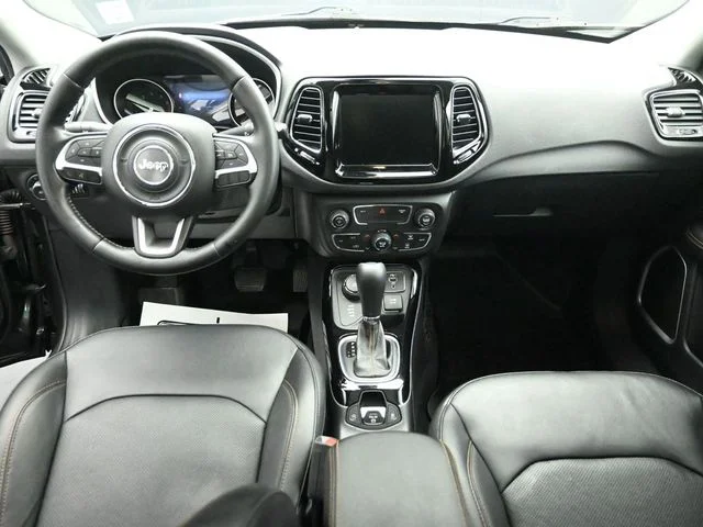 Used 2020 Granite Crystal Clearcoat Metallic Jeep Limited image 22