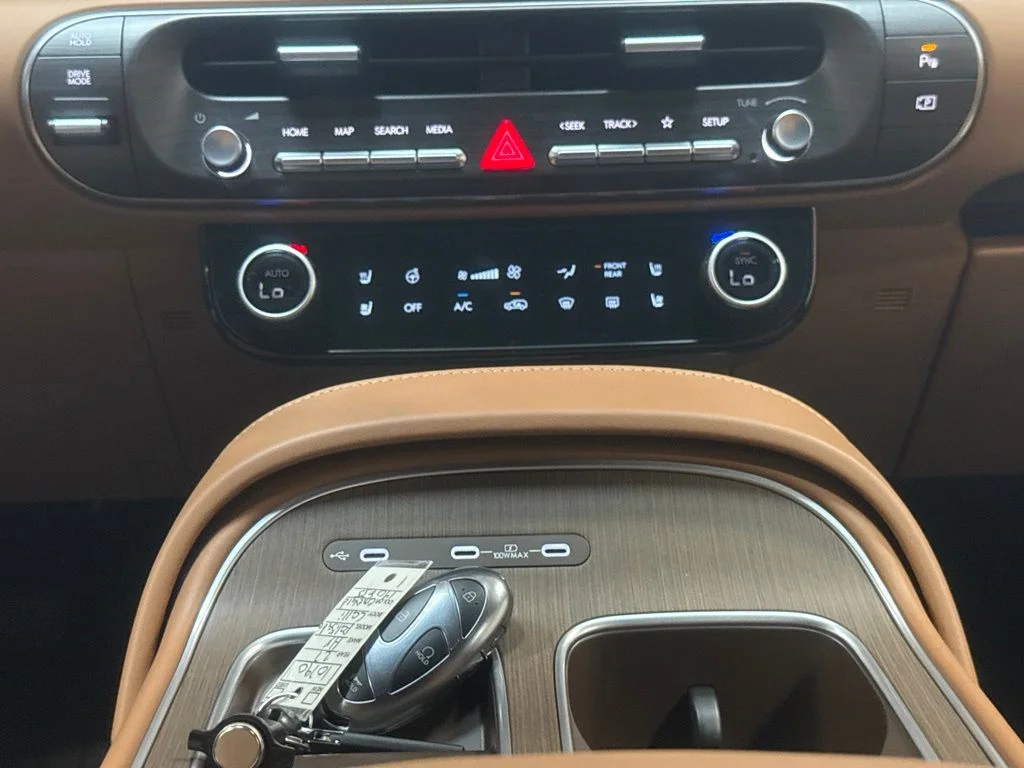 New 2027 Robust Emerald Pearl Hyundai SEL image 17
