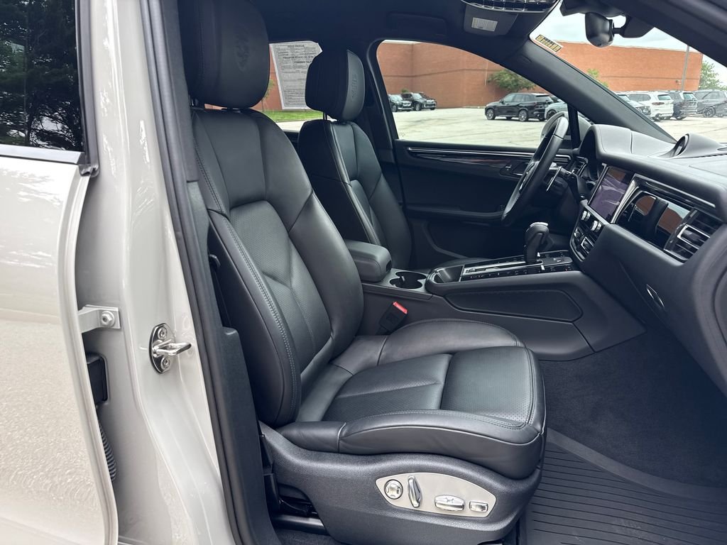 Used 2022 Gray Porsche S image 24