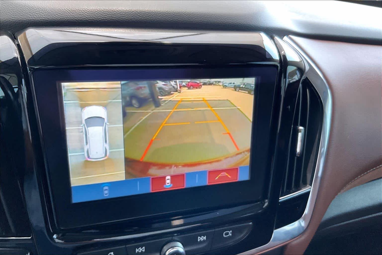Used 2019 Cajun Red Tintcoat Chevrolet High Country image 26