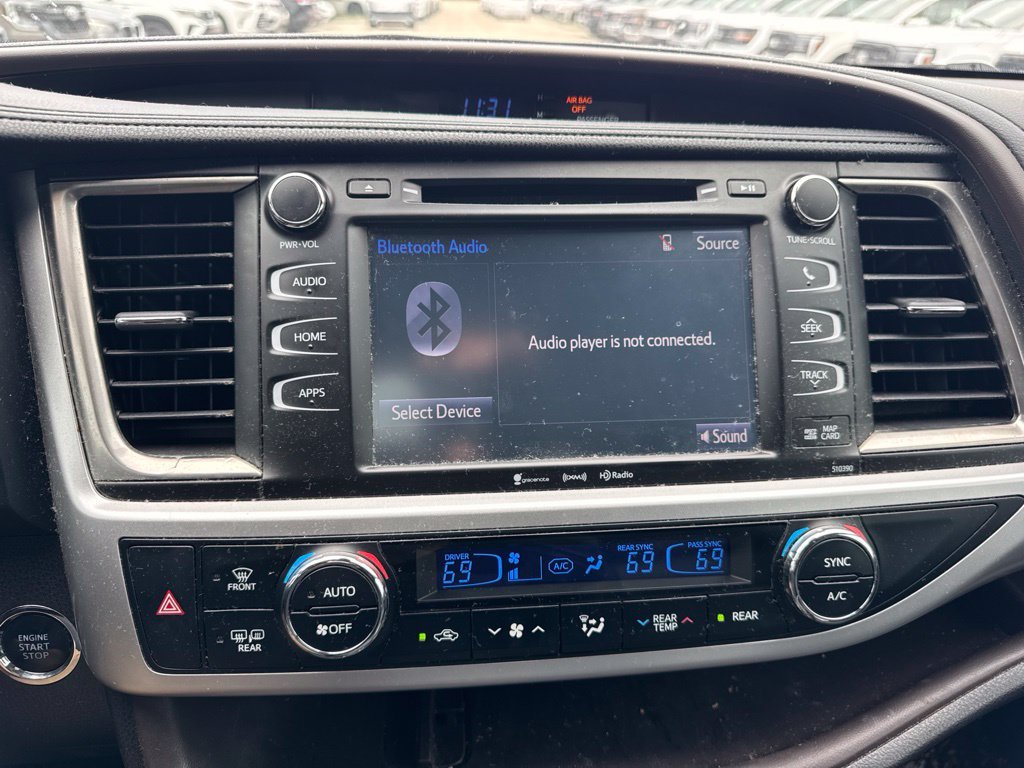 Used 2019 Brown Toyota XLE image 12