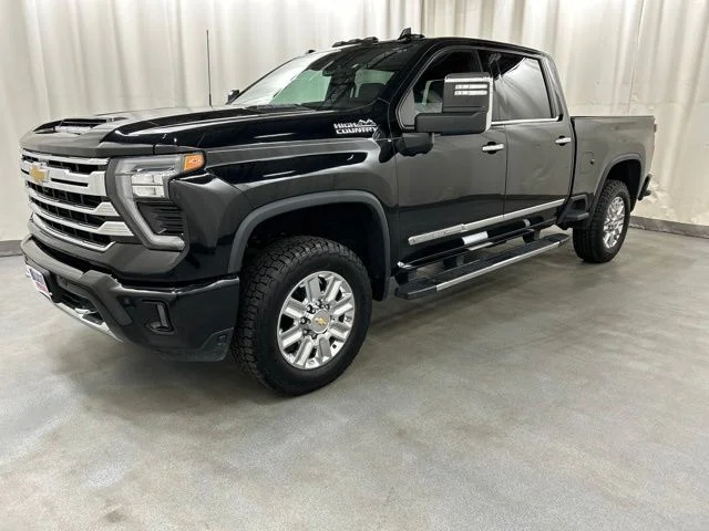 2024 Chevrolet Silverado 2500HD High Country - Photo 2