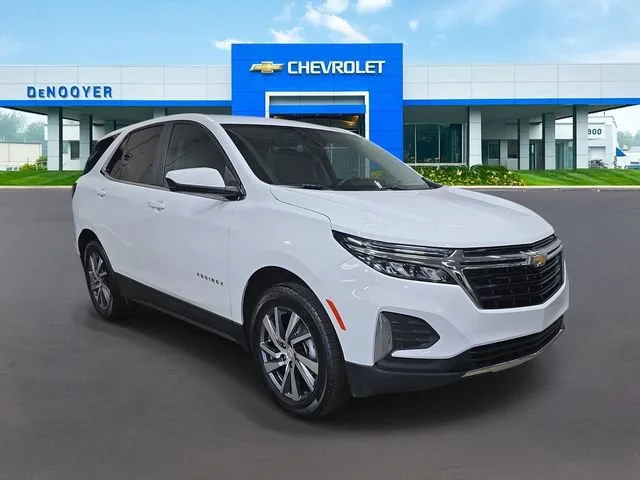 Used 2024 Summit White Chevrolet LT image 5