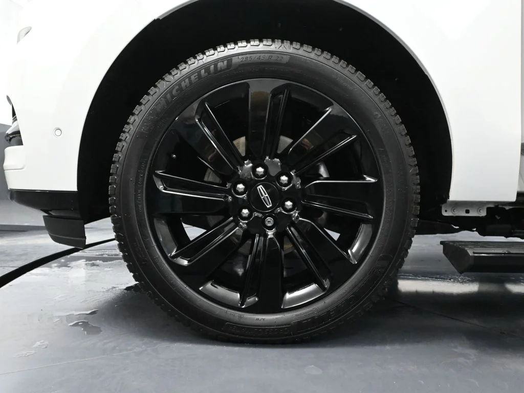 2024 Lincoln Navigator Reserve - Photo 17