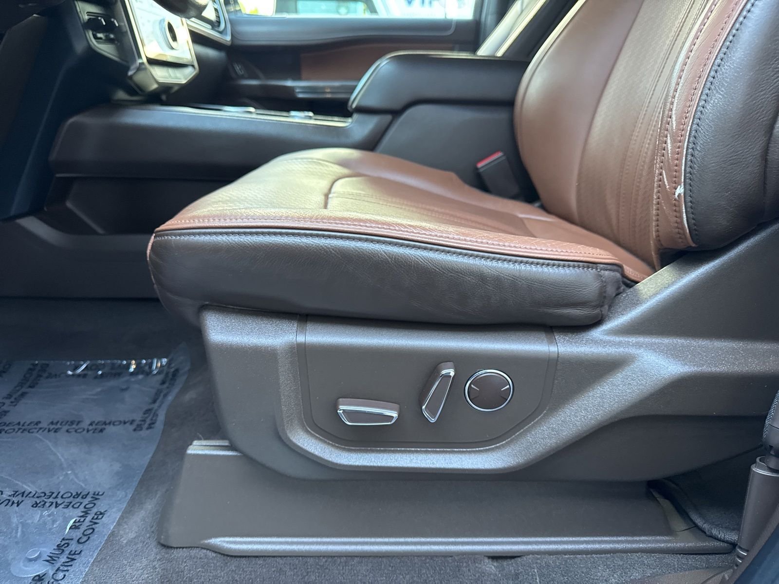 Used 2022 White Ford King Ranch image 45