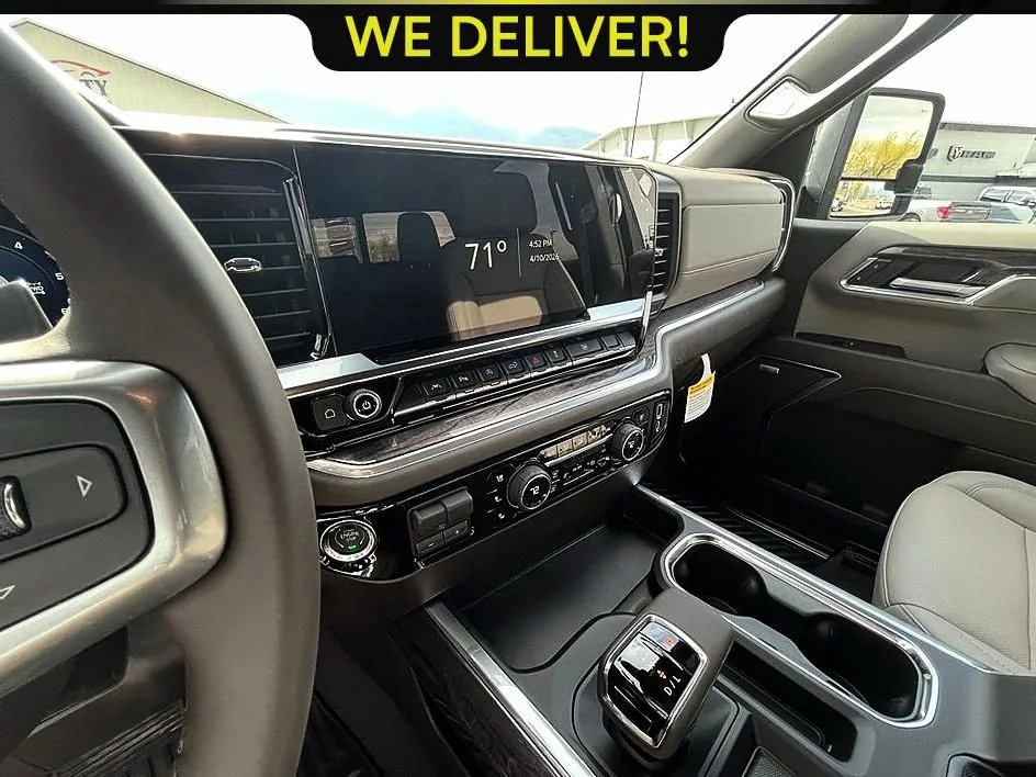 2026 Chevrolet Silverado 1500 LTZ - Photo 12
