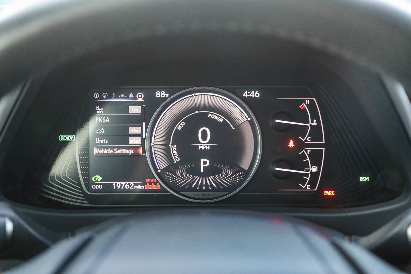 Used 2024 White Pearl Lexus 250h image 21