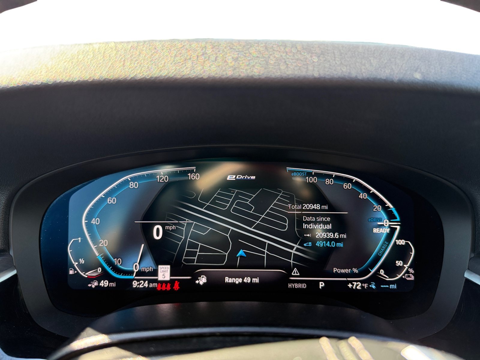 Used 2023 Jet Black BMW 530e iPerformance image 11