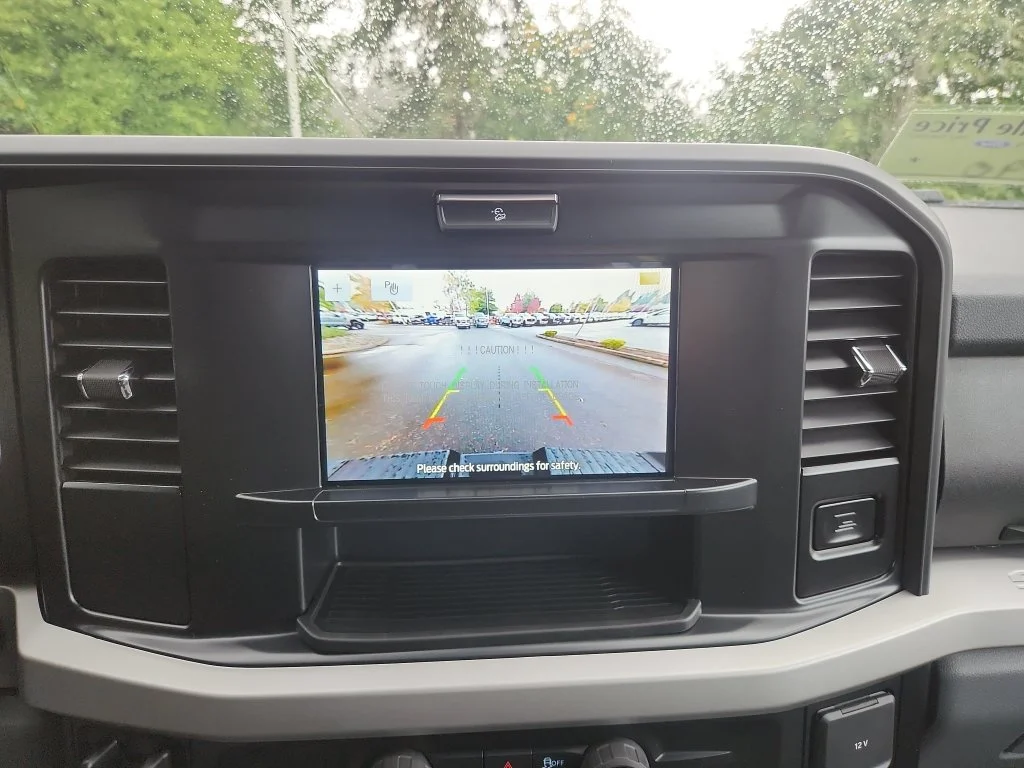 New 2027 Silver Ford XLT image 24