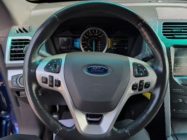 Used 2014 Blue Ford XLT image 20