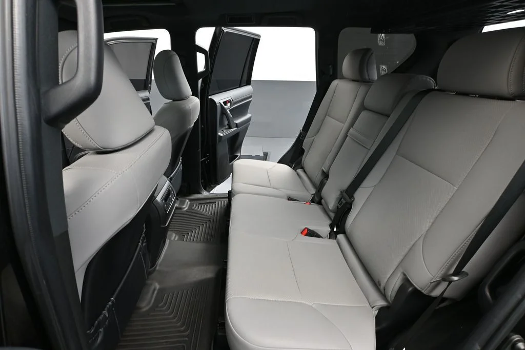 2023 Lexus GX Base - Photo 40