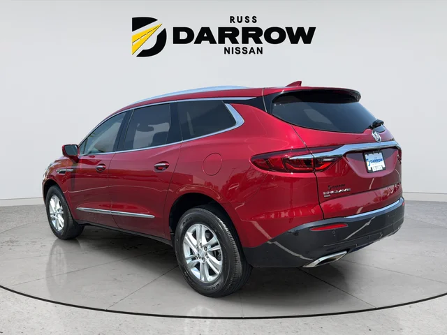 Used 2020 Red Buick Essence image 3
