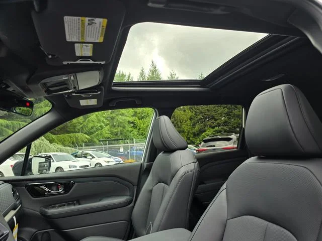 New 2026 CRYSTAL WHITE PEARL Subaru Limited image 36
