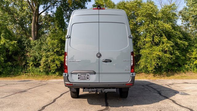 New 2025 Blue Gray Mercedes-Benz Cargo 170 WB image 43