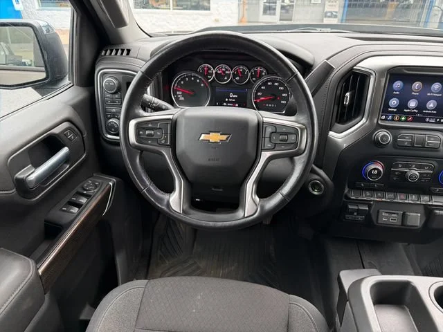Used 2021 OXFORD BROWN METALLIC Chevrolet LT image 32