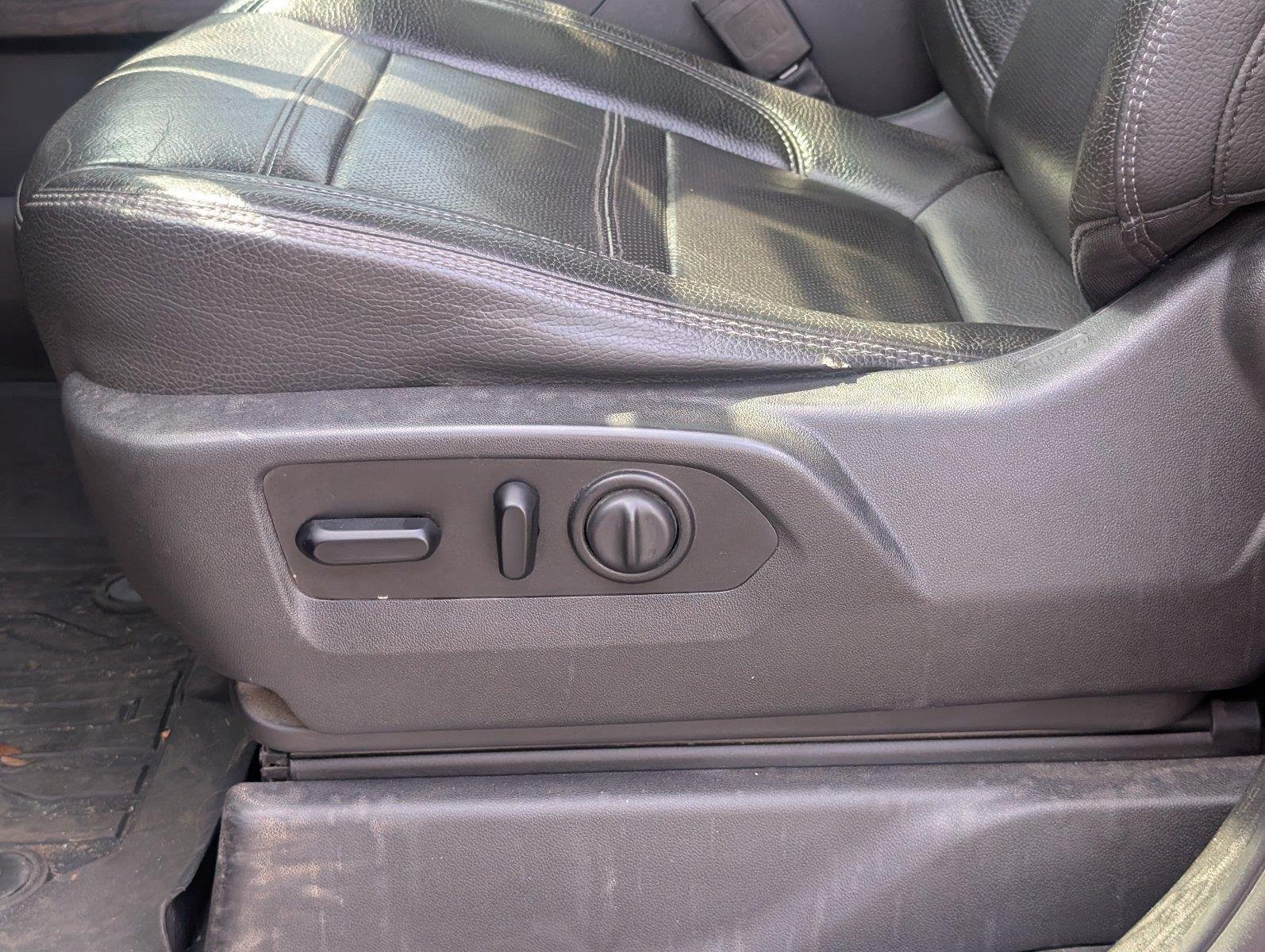 Used 2020 RED QUARTZ TINTCOAT GMC Denali image 19