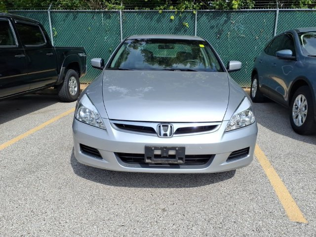 Used 2007  Honda EX-L image 3