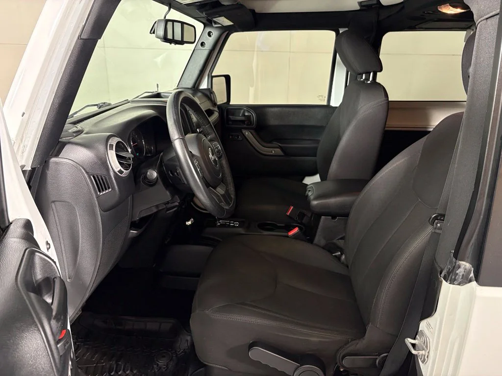 Used 2017 White Jeep Sport image 18