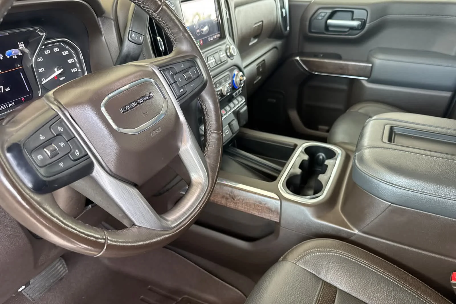 Used 2020 Onyx Black GMC Denali image 11
